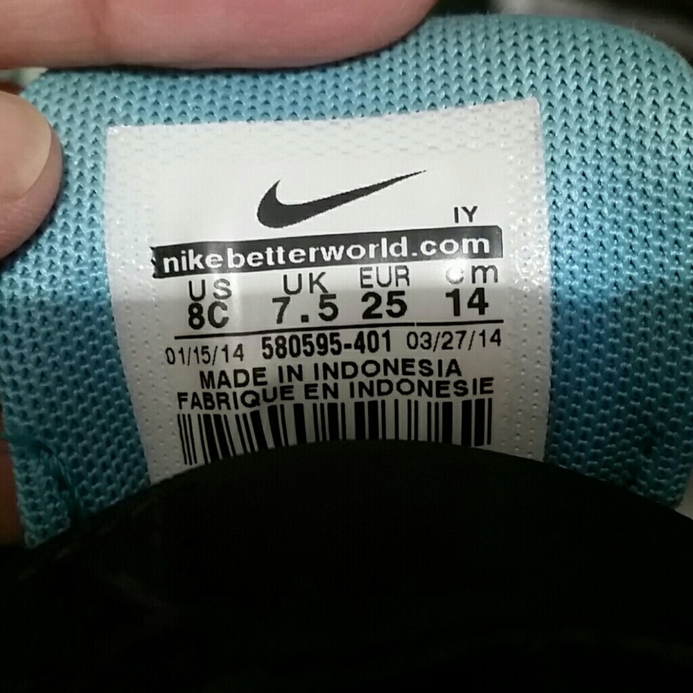 8c Nike💗shoes - Picture 4 of 5